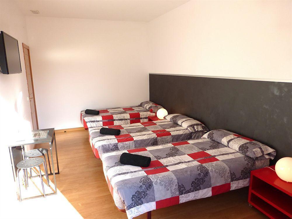 Super Balmes Guest House برشلونة المظهر الخارجي الصورة